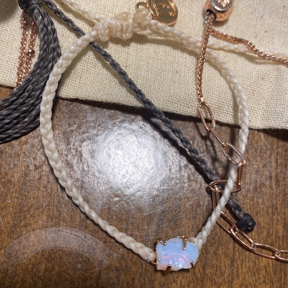 3 pura vida bracelets - Picture 3 of 8